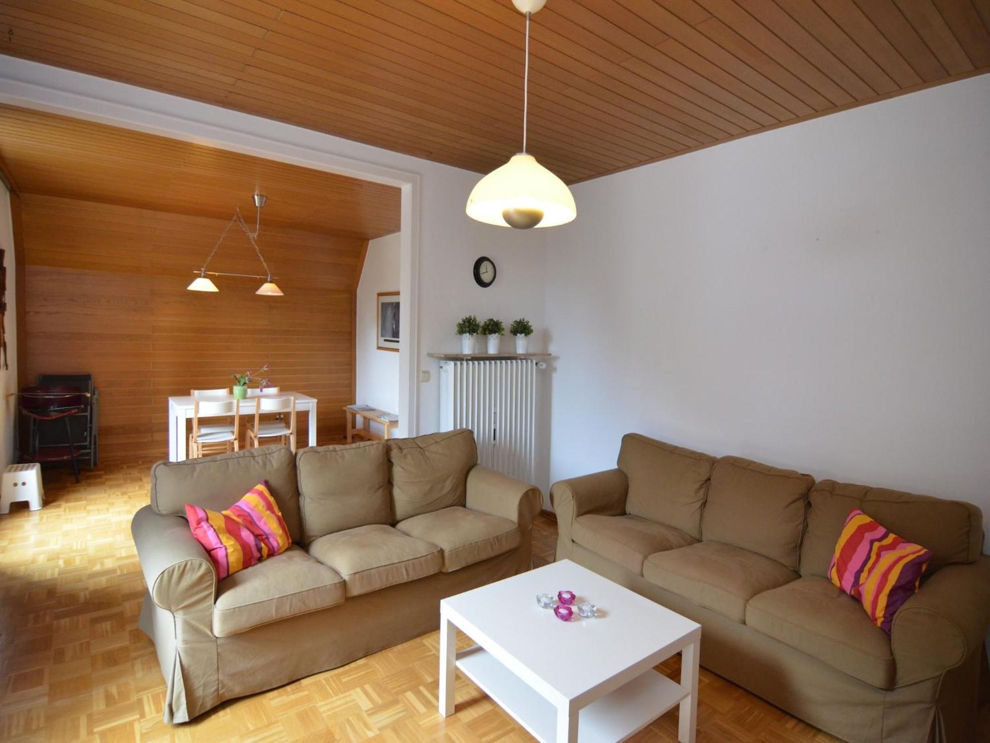 Spacious Apartment In Weser Uplands With Garden Bad Pyrmont Exterior foto
